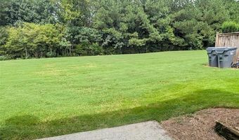 1010 Prestwyck Ct, Alpharetta, GA 30004