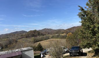 157 Snap Ln, Barbourville, KY 40906