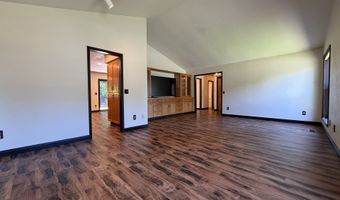 936 HELEN Ln, Brookings, OR 97415
