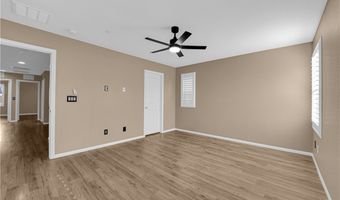 915 Harbor Ave, Henderson, NV 89002