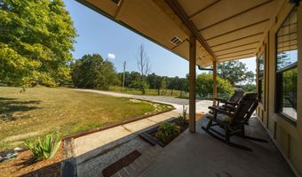 147 Pleasant Hills Rd, Batesville, AR 72501