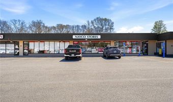 198 Front St, Lincoln, RI 02865