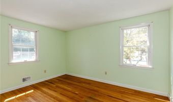 210 Essex Rd, North Kingstown, RI 02852