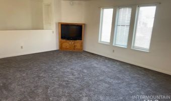 5967 Noah St, Chubbuck, ID 83202