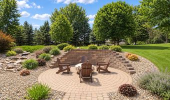 1507 18th Ave SW, Austin, MN 55912