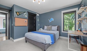 8279 Revado Hills Ct, Ada, MI 49301