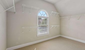 12516 Darvish Ln, Alpharetta, GA 30005