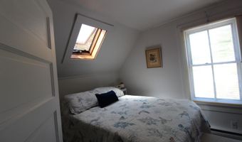 200 Congress St, Belfast, ME 04915