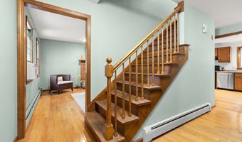 31 Kimball Rd, Amesbury, MA 01913