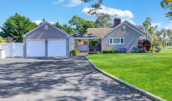 336 Richmond Ave, Amityville, NY 11701