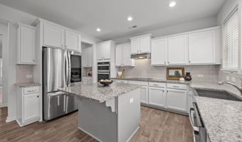 186 Norris Farm Dr, Angier, NC 27501