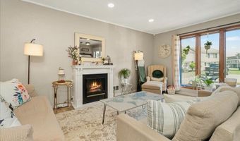 204 Dakota Dr, Andover, NJ 07848