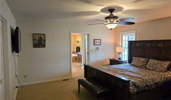 1502 Hillcrest Ct, Atchison, KS 66002