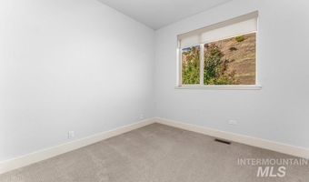 5618 E Millet Dr, Boise, ID 83716