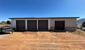 6484 S COYOTE Rd, Apple Valley, UT 84737