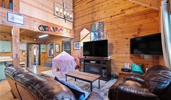 1671 Burns Ct, Austin, IN 47102