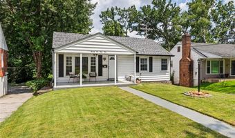 7133 Circleview Dr, Affton, MO 63123
