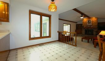 2003 Polk Dr, Ames, IA 50010