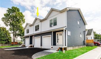 400 Juniper St B, East Providence, RI 02914