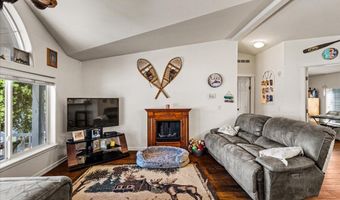 13075 S Shore Dr, Cataldo, ID 83810