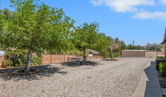 14861 Riverside, Apple Valley, CA 92307