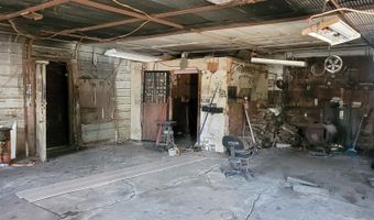 910 S Ninth St, Augusta, AR 72006