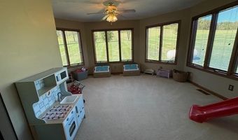 22402 Green Spring Rd, Abingdon, VA 24211