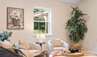 402 SW 11th St, Bentonville, AR 72712