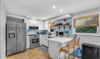 12 Arrowhead Rd, Bellingham, MA 02019