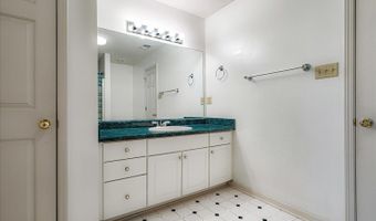 6841 TREE BREEZE, Bartlett, TN 38135