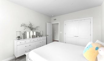 43785 TRANSIT Sq, Ashburn, VA 20147