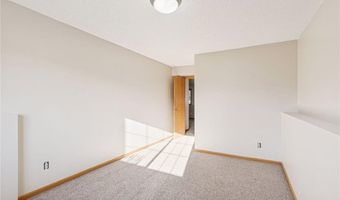 15981 Vale St NW, Andover, MN 55304