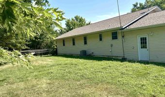 6947 205th Trl, Albia, IA 52531