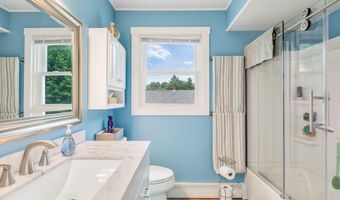 233 Northern Ave, Augusta, ME 04330