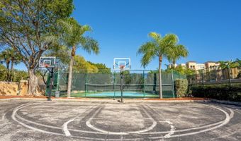 19601 E Country Club Dr 7204, Aventura, FL 33180