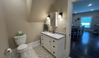 144 W. 6th St, Ainsworth, NE 69210