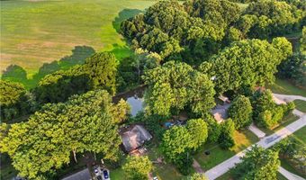 554 E River View Dr, Austinburg, OH 44010