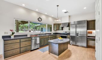 61 HULUHULU Pl, Kahului, HI 96732