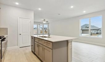 800 Portina Dr, Anna, TX 75409