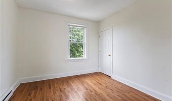 11 Roosevelt St 3R, North Providence, RI 02904