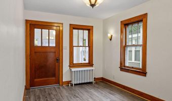 28 Tremont St, Albany, NY 12205