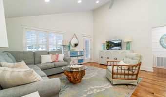 508 Ocean Ridge Dr, Atlantic Beach, NC 28512