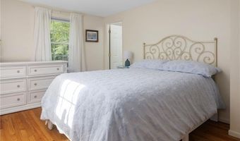 1038 South Rd, East Greenwich, RI 02818