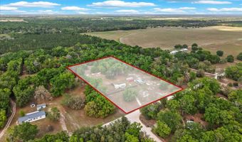 3100 NW 20th St, Bell, FL 32619