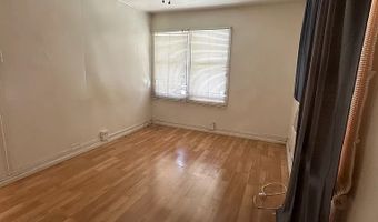 424 Olohana St, Honolulu, HI 96815