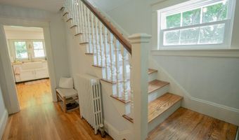 27 Princeton St, Bangor, ME 04401