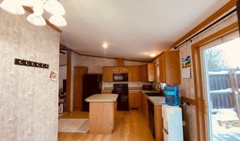 9505 TOWN HALL Rd, Amherst Junction, WI 54407