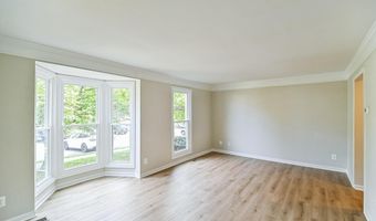 43866 LABURNUM Sq, Ashburn, VA 20147
