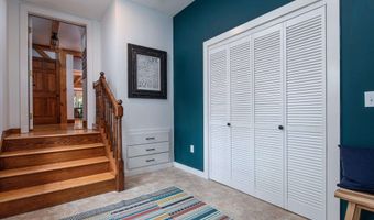 395 Hillwinds Rd, Brattleboro, VT 05301