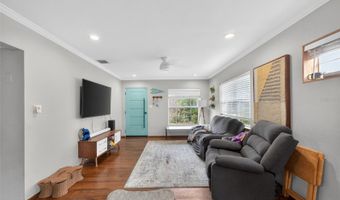 2121 IVANHOE Rd, Orlando, FL 32804